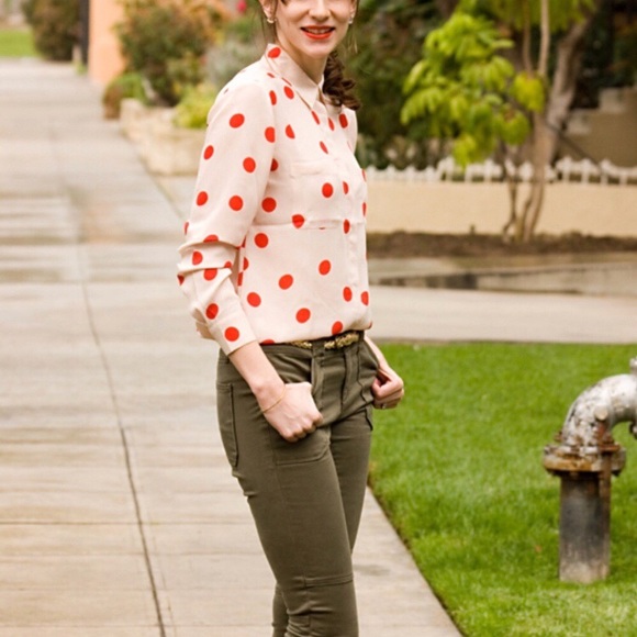 LOFT Tops - LOFT Fun Blush Top